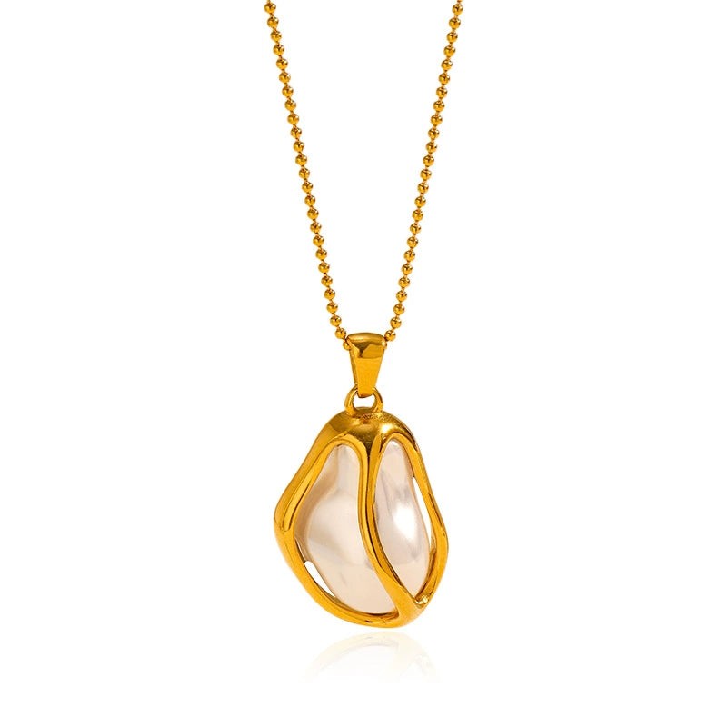 North End Pearl Necklace