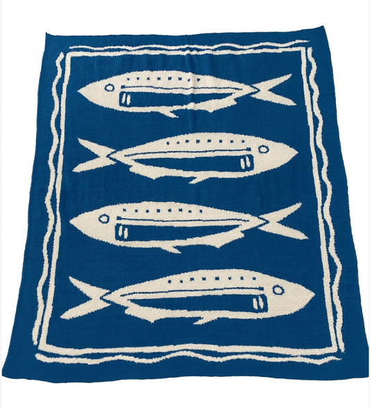 Pacific Row Plush Throw - Swell Blue