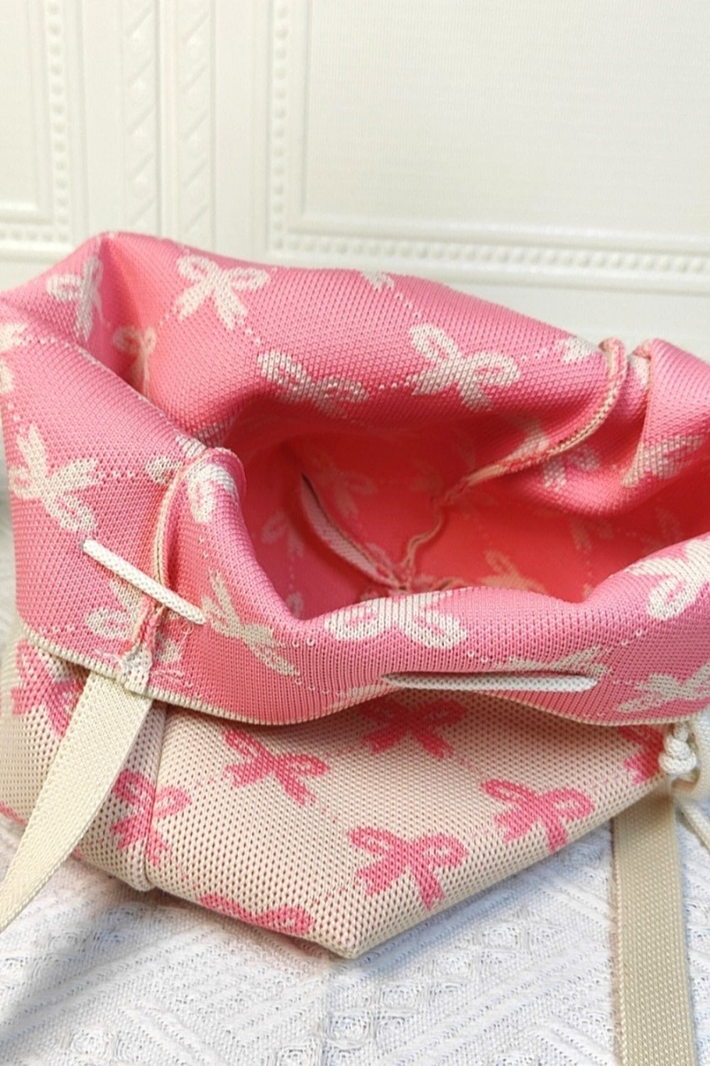 Bowknot Pattern Crossbody Bucket