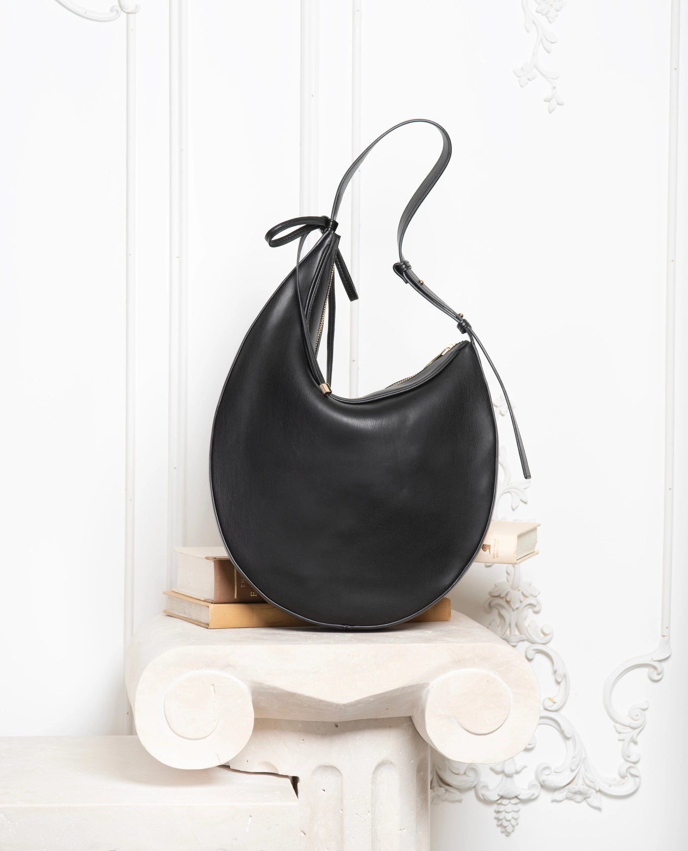 Vivien Shoulder Bag