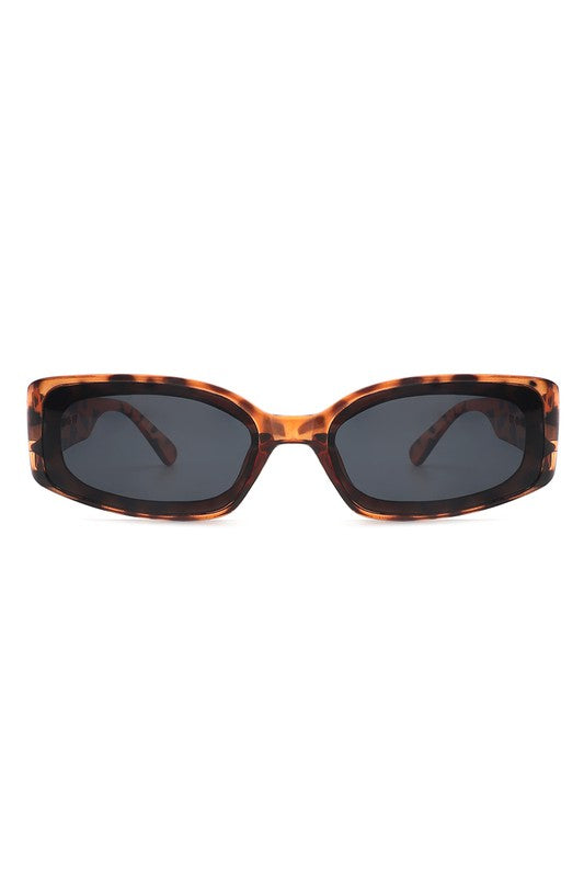 Gafas de sol de moda estrechas y rectangulares