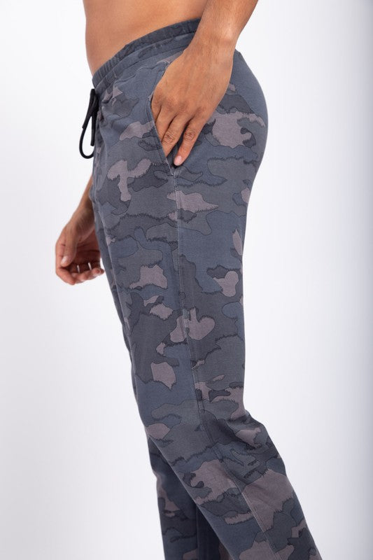 Pantalon de jogging Riley à motif camouflage déchiqueté