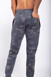 Pantalon de jogging Riley à motif camouflage déchiqueté