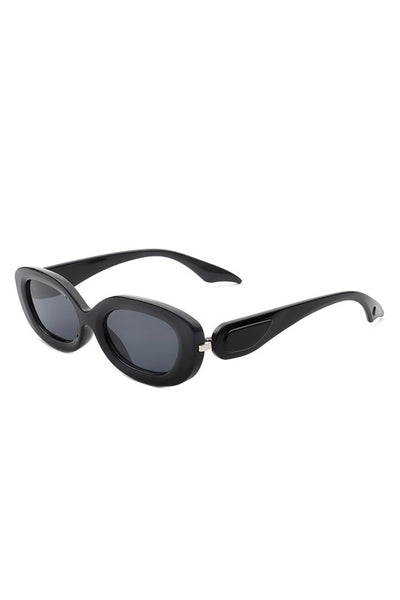 Oval Chic Fashion Sunglasses