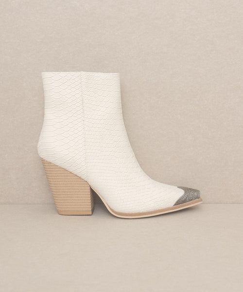 Zion - Bootie with Etched Metal Toe