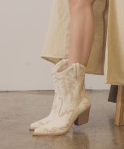 Oasis Society Nantes - Embroidered Cowboy Boots