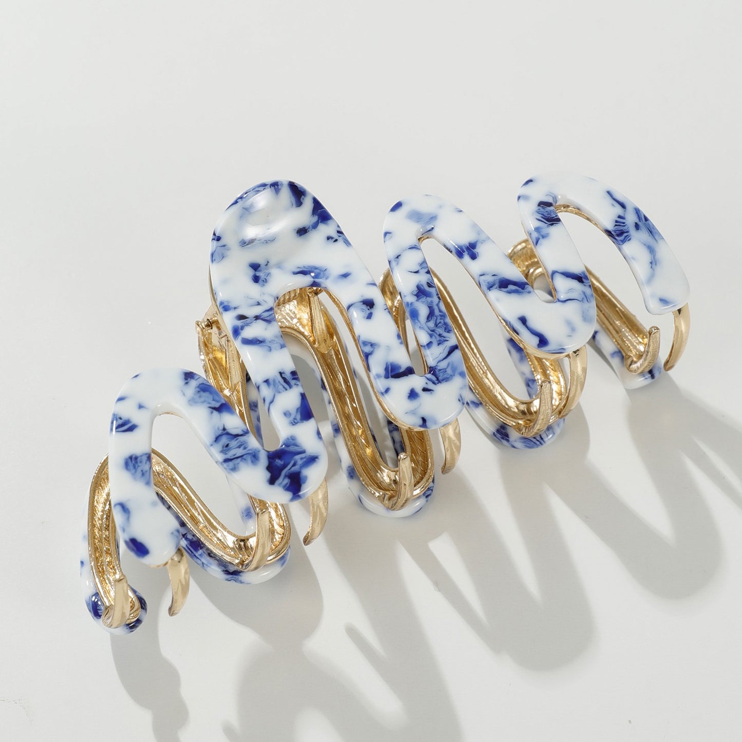 Willow Coastal Large Squiggle Metal Claw Clip