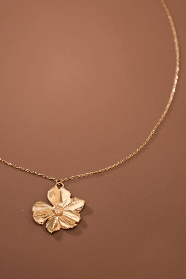 Cher Flower Necklace