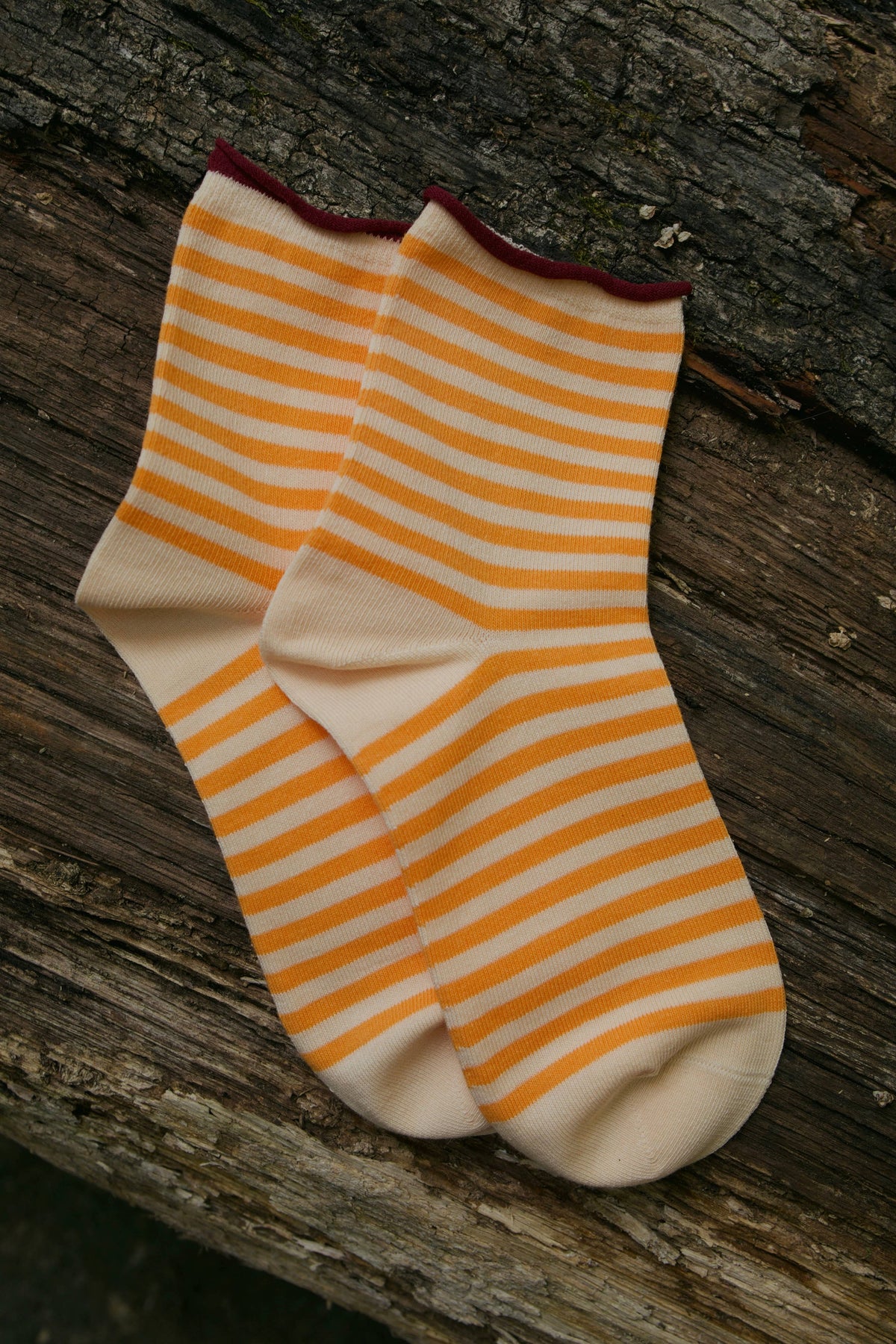 Canyon Glow Striped Socks