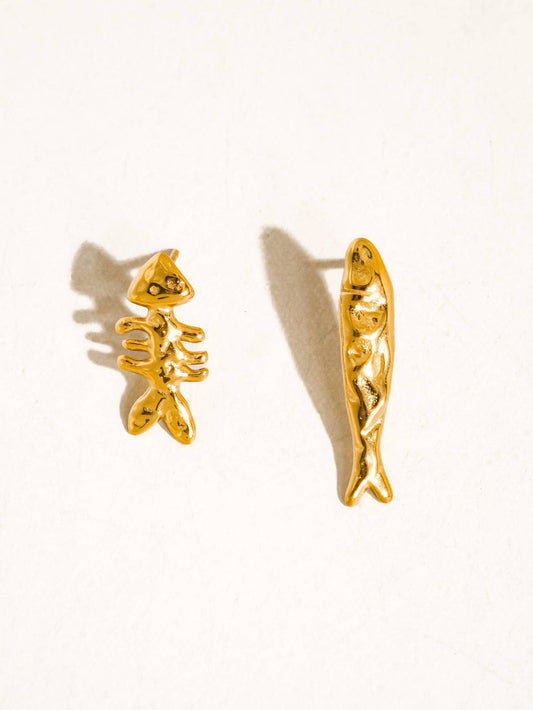 Selkie 18K Gold Non-Tarnish Mismatch Fish Stud Earrings