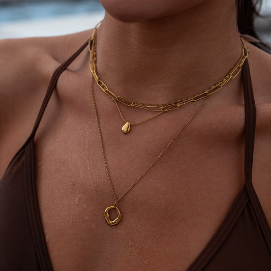 Form Necklace
