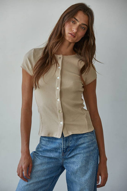 Karolina Button-Up Top