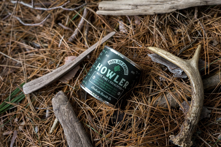 Howler | Bougie de soja au pin blanc et à l'eucalyptus 237 ml