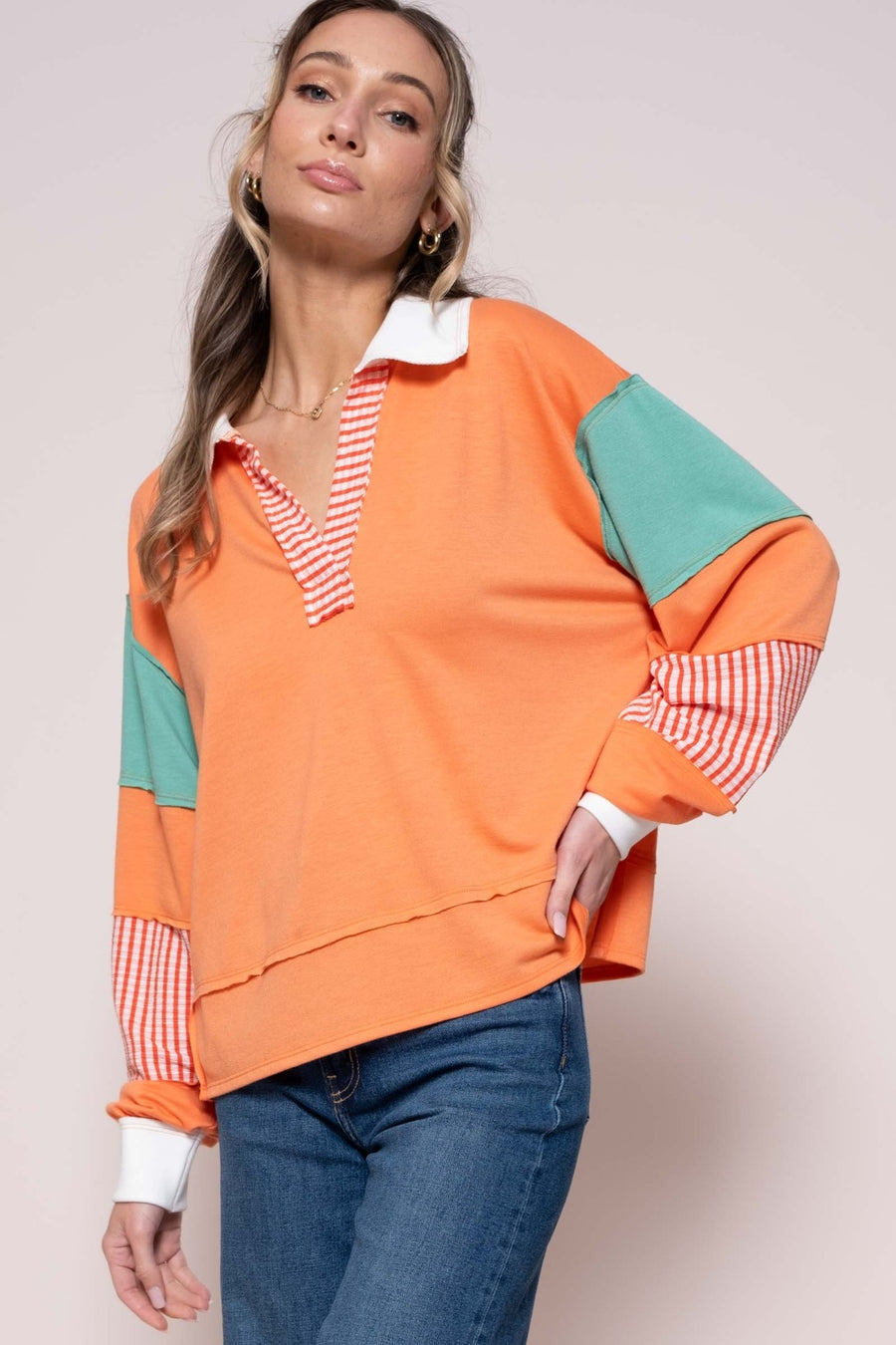 Blusa con bloques de color Manteo